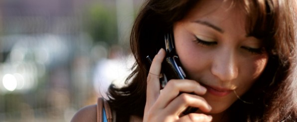 彼ともっと仲良くなりたいときに!連絡先が自然に聞ける7つの方法