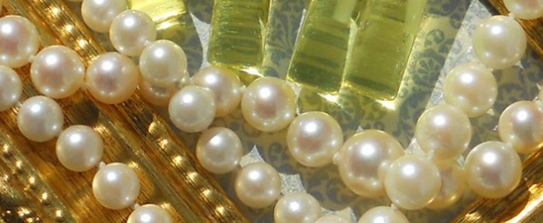 ちょっとユニーク?アクセサリーの魅せる収納方法