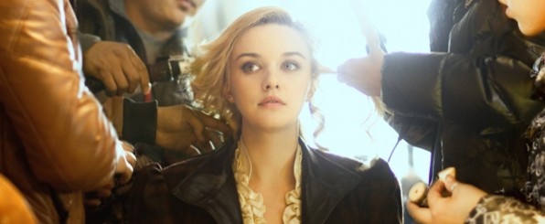 2014年ヘアメイク事情!横分けにぼさ眉?
