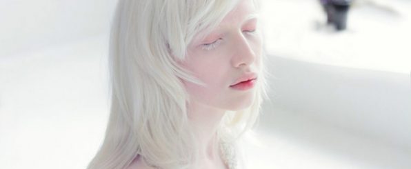 アンプルール ラグジュアリーホワイト エマルジョンゲル レビュー