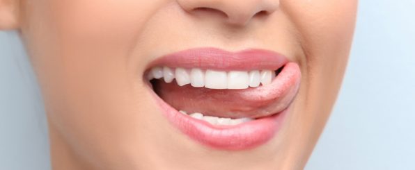 【自宅でホワイトニング】話題の「LEDホワイトニング」が凄い!