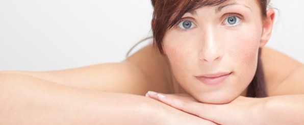 美肌の30代海外女性