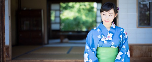 夏の風物詩!夏祭りが待ち遠しくなる2016年トレンド浴衣特集☆